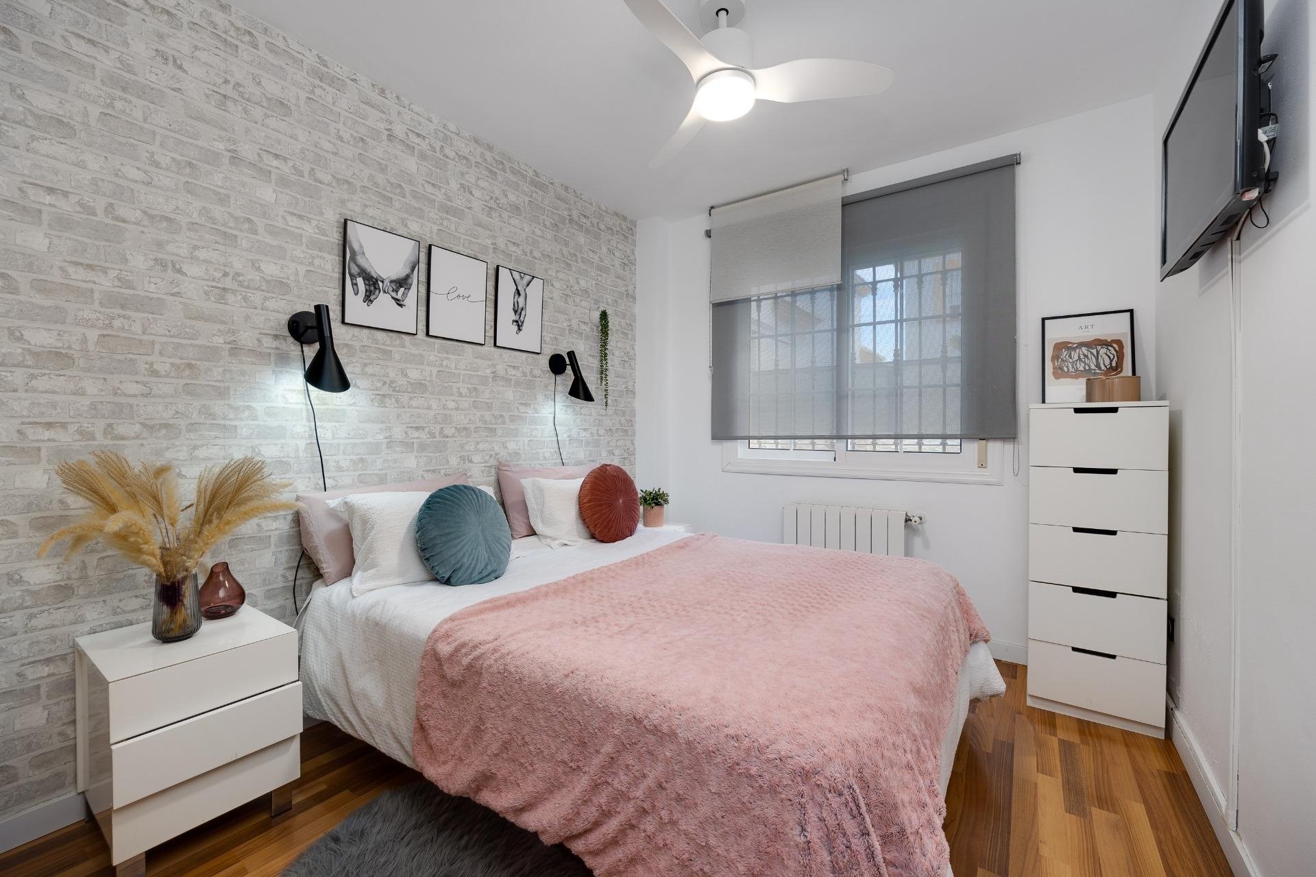 Herverkoop - Villa -
Los Montesinos - La Herrada