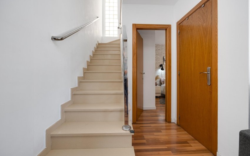 Herverkoop - Villa -
Los Montesinos - La Herrada