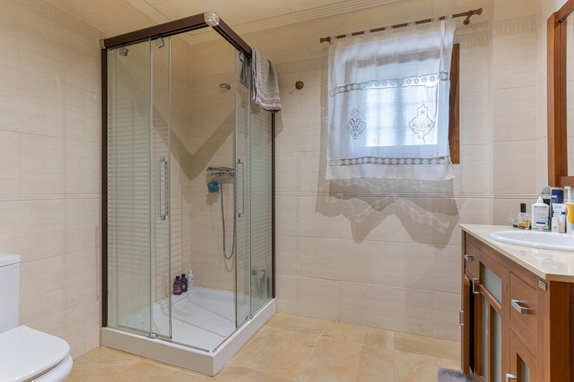 Herverkoop - Villa -
Los Montesinos - La Herrada