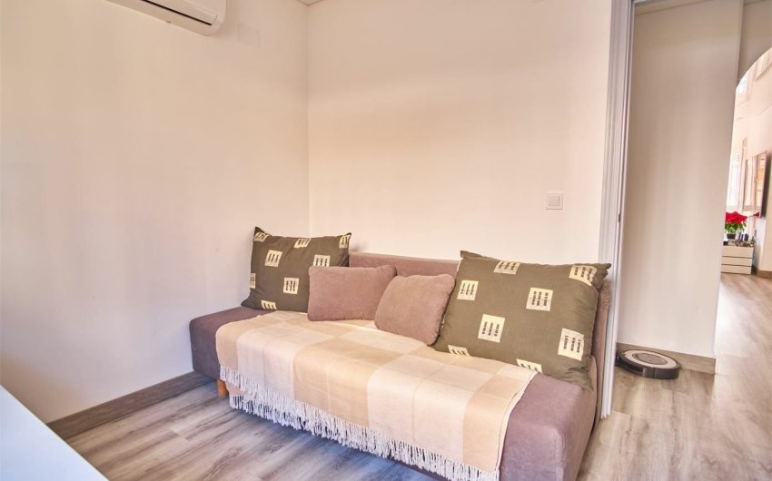 Herverkoop - Villa -
Los Montesinos - La Herrada
