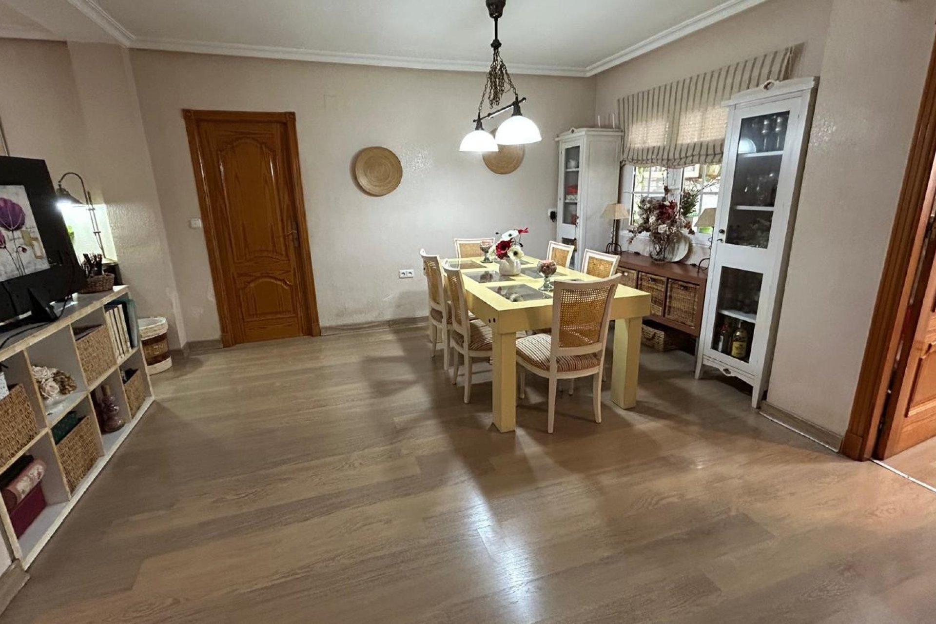 Herverkoop - Villa -
Los Montesinos