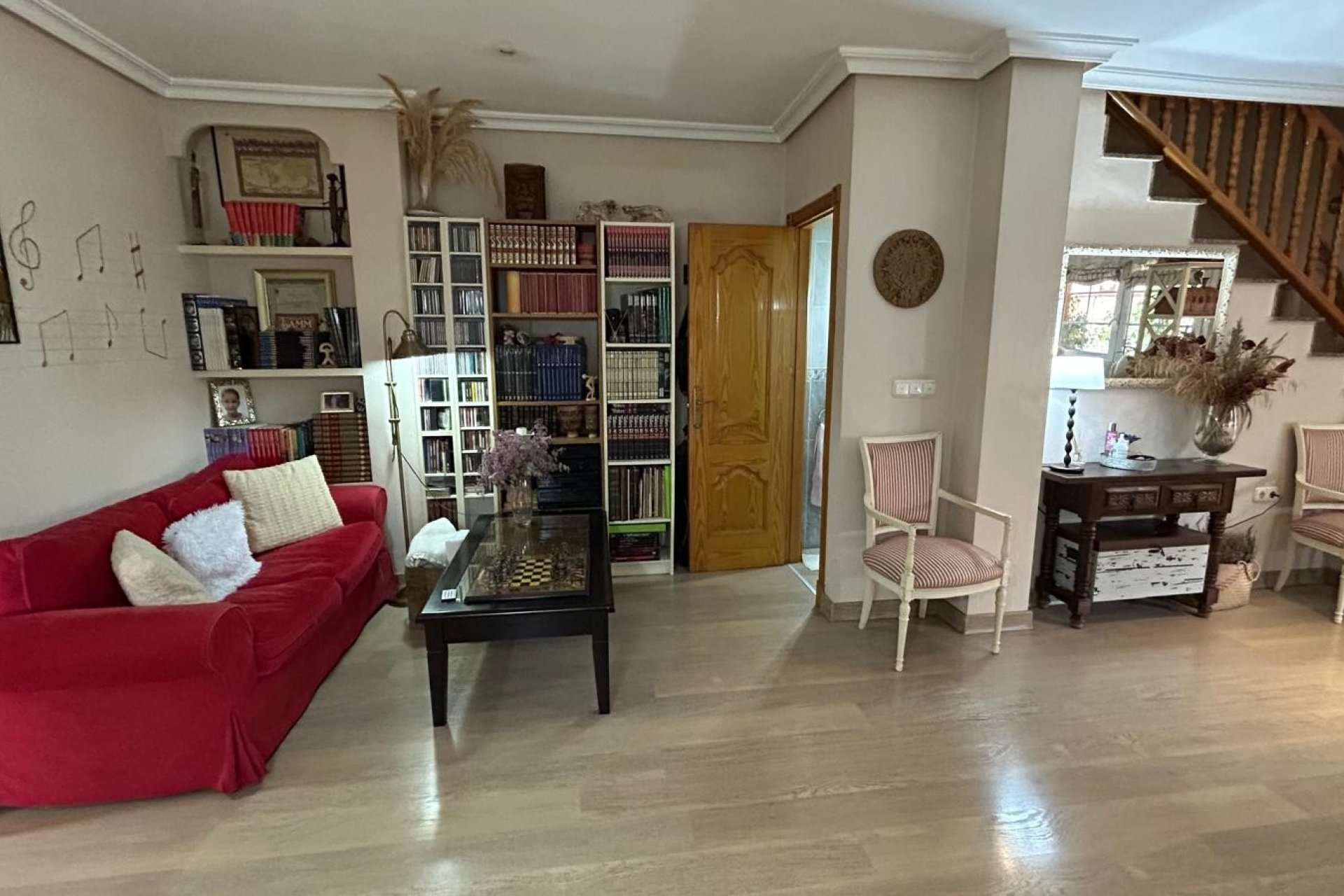 Herverkoop - Villa -
Los Montesinos