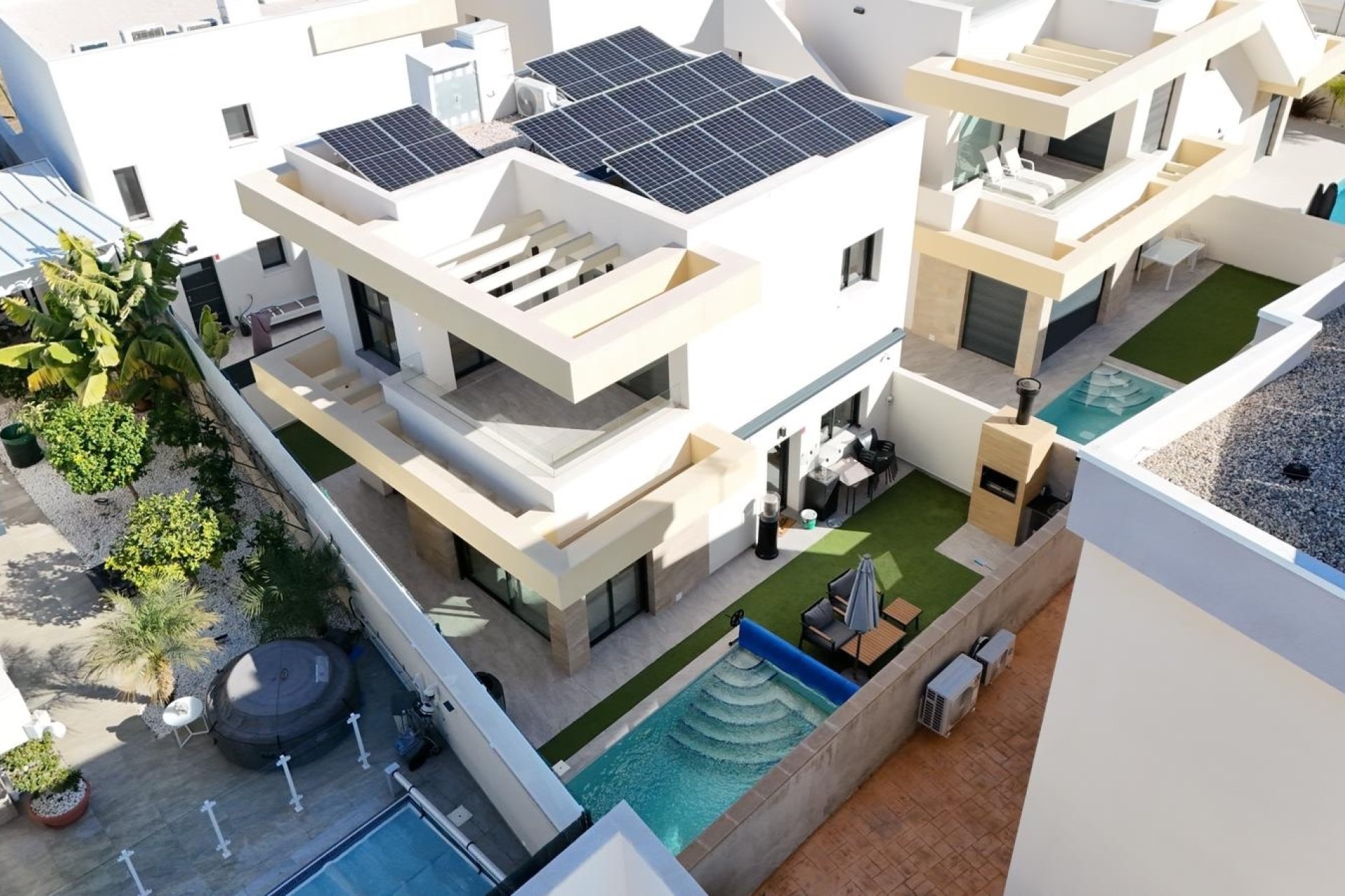 Herverkoop - Villa -
Los Montesinos