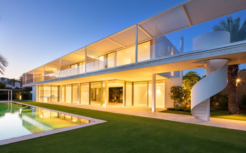 Herverkoop - Villa -
Malaga - Casares