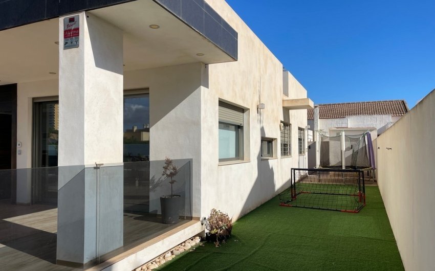 Herverkoop - Villa -
Mar de Cristal - Costa Calida