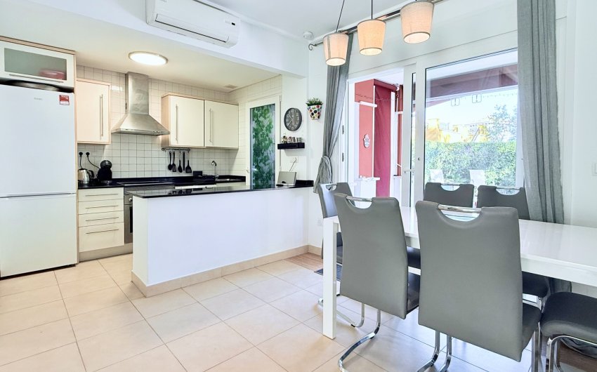 Herverkoop - Villa -
Mar Menor Golf Resort - Inland