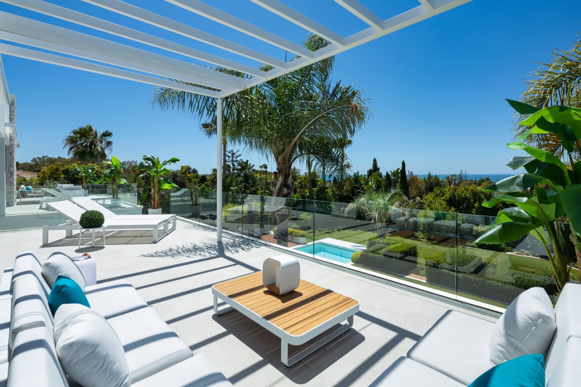 Herverkoop - Villa -
Marbella - East Marbella