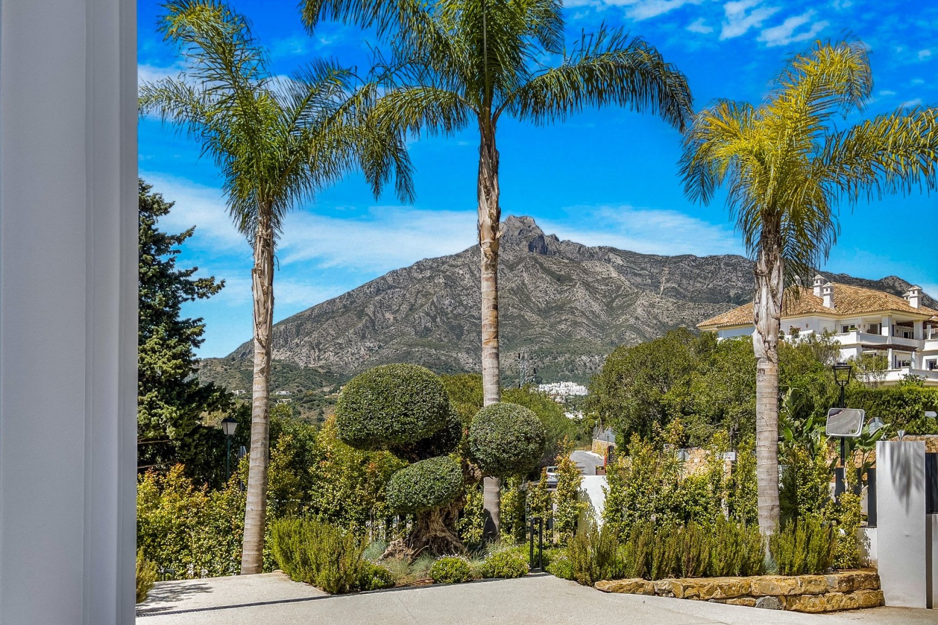 Herverkoop - Villa -
Marbella - Golden Mile