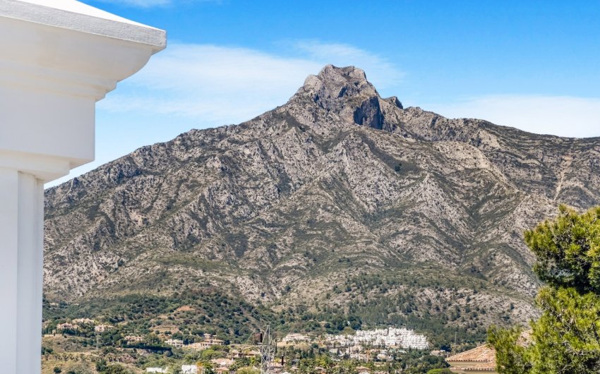 Herverkoop - Villa -
Marbella - Golden Mile