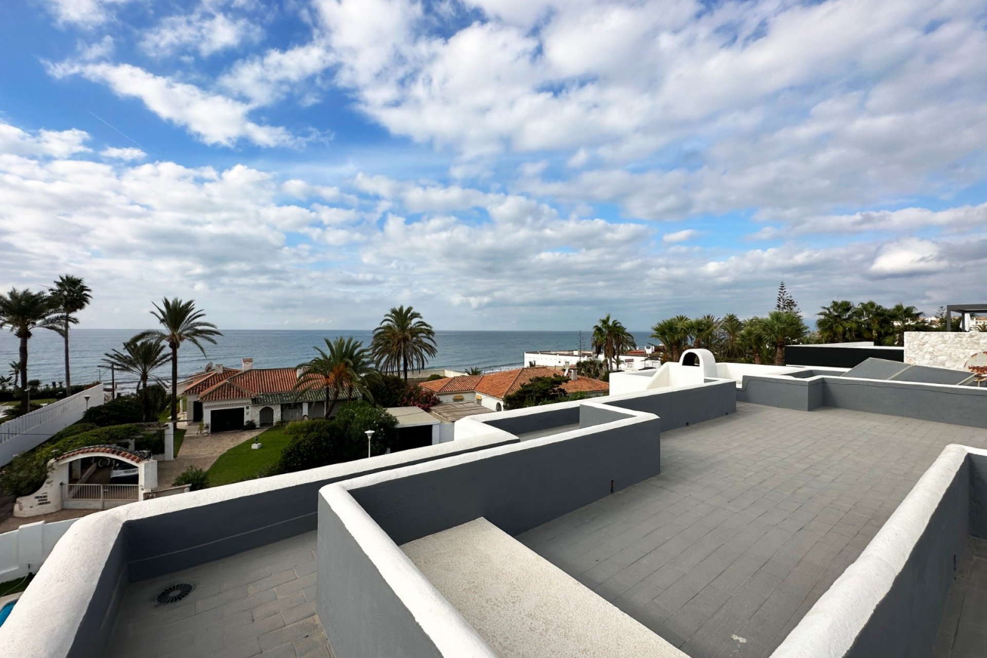 Herverkoop - Villa -
Marbella - Las Chapas