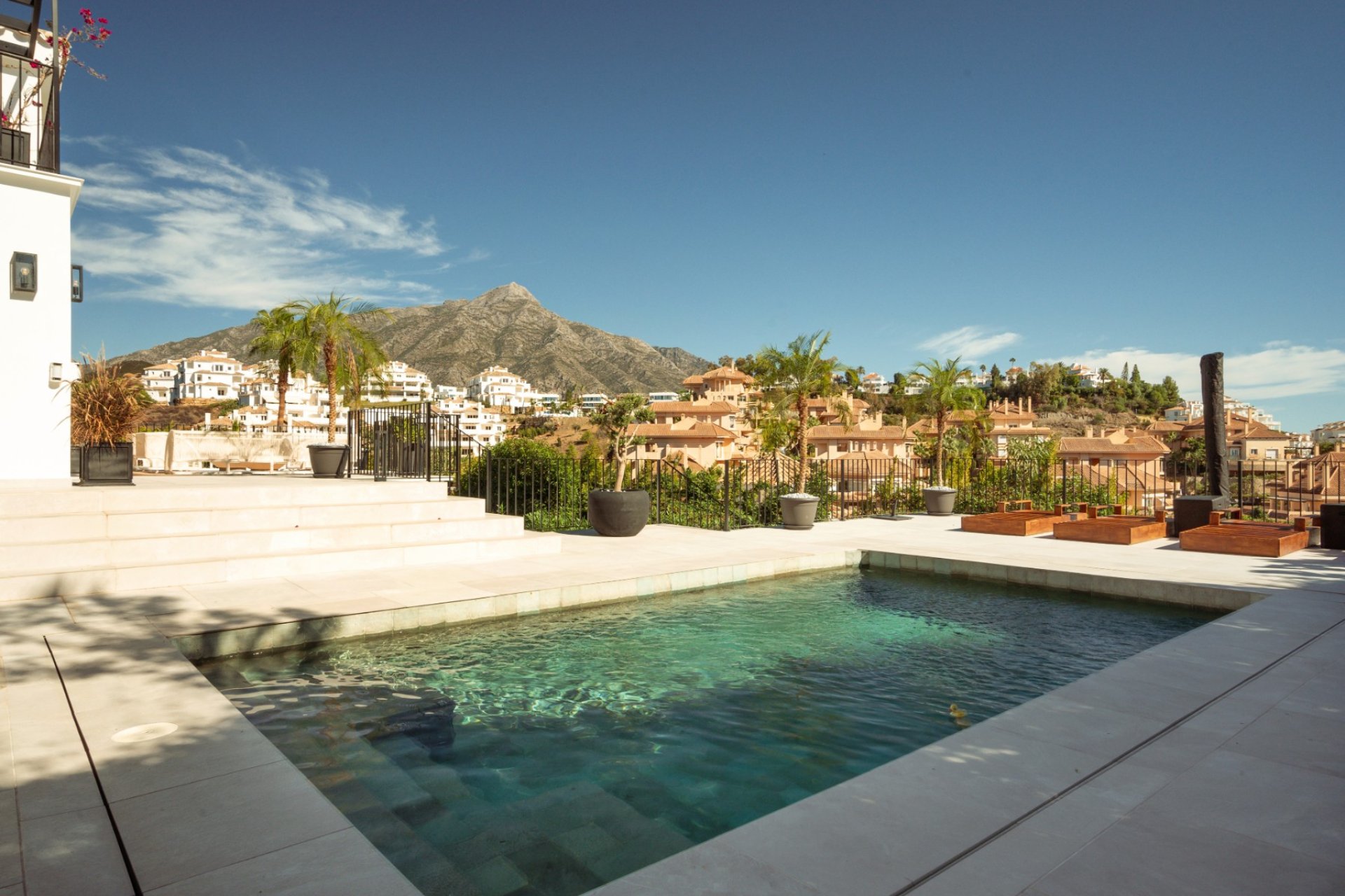Herverkoop - Villa -
Marbella - Los Naranjos de Marbella
