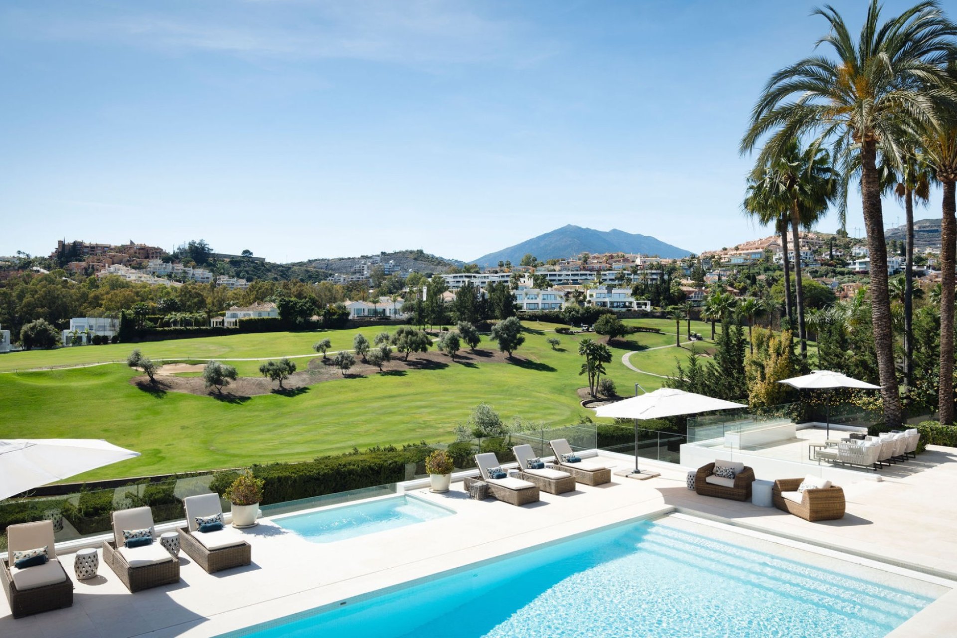 Herverkoop - Villa -
Marbella - Los Naranjos de Marbella