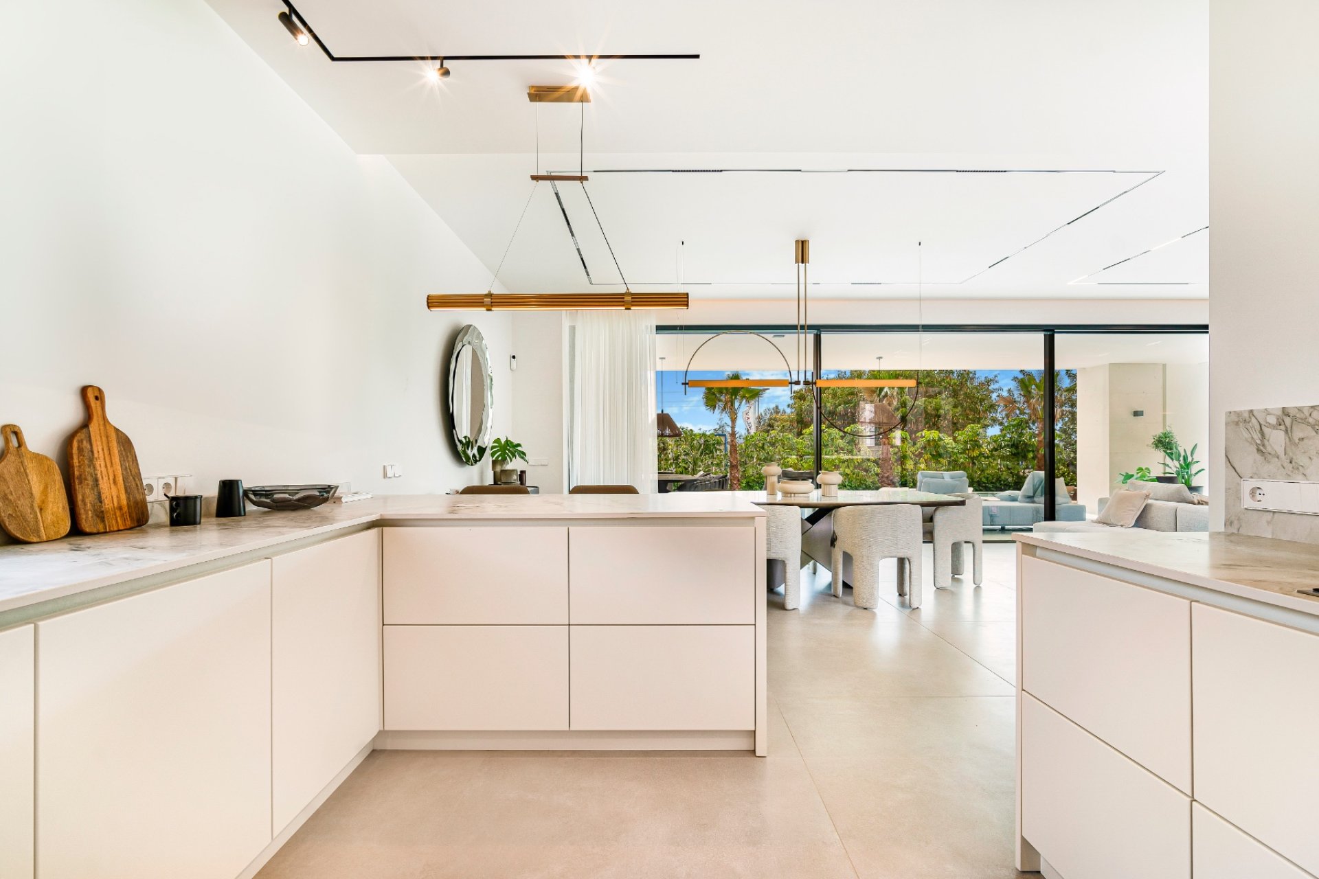 Herverkoop - Villa -
Marbella - Nagueles