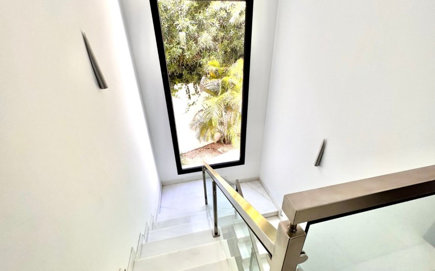 Herverkoop - Villa -
Marbella - Nueva Andalucía