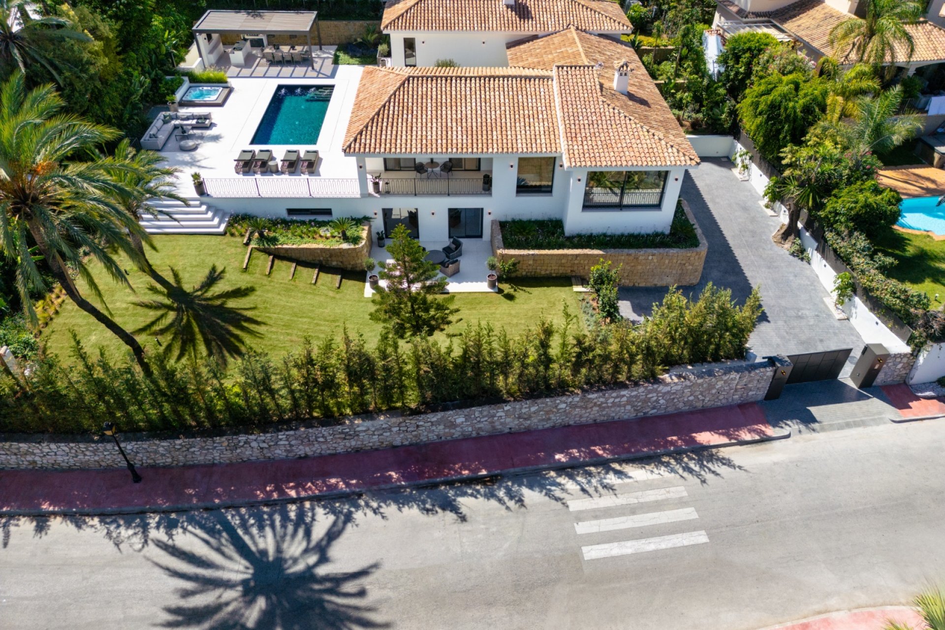 Herverkoop - Villa -
Marbella - Nueva Andalucía