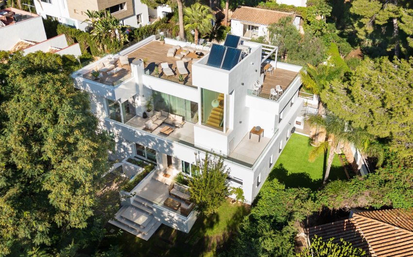 Herverkoop - Villa -
Marbella - Nueva Andalucía