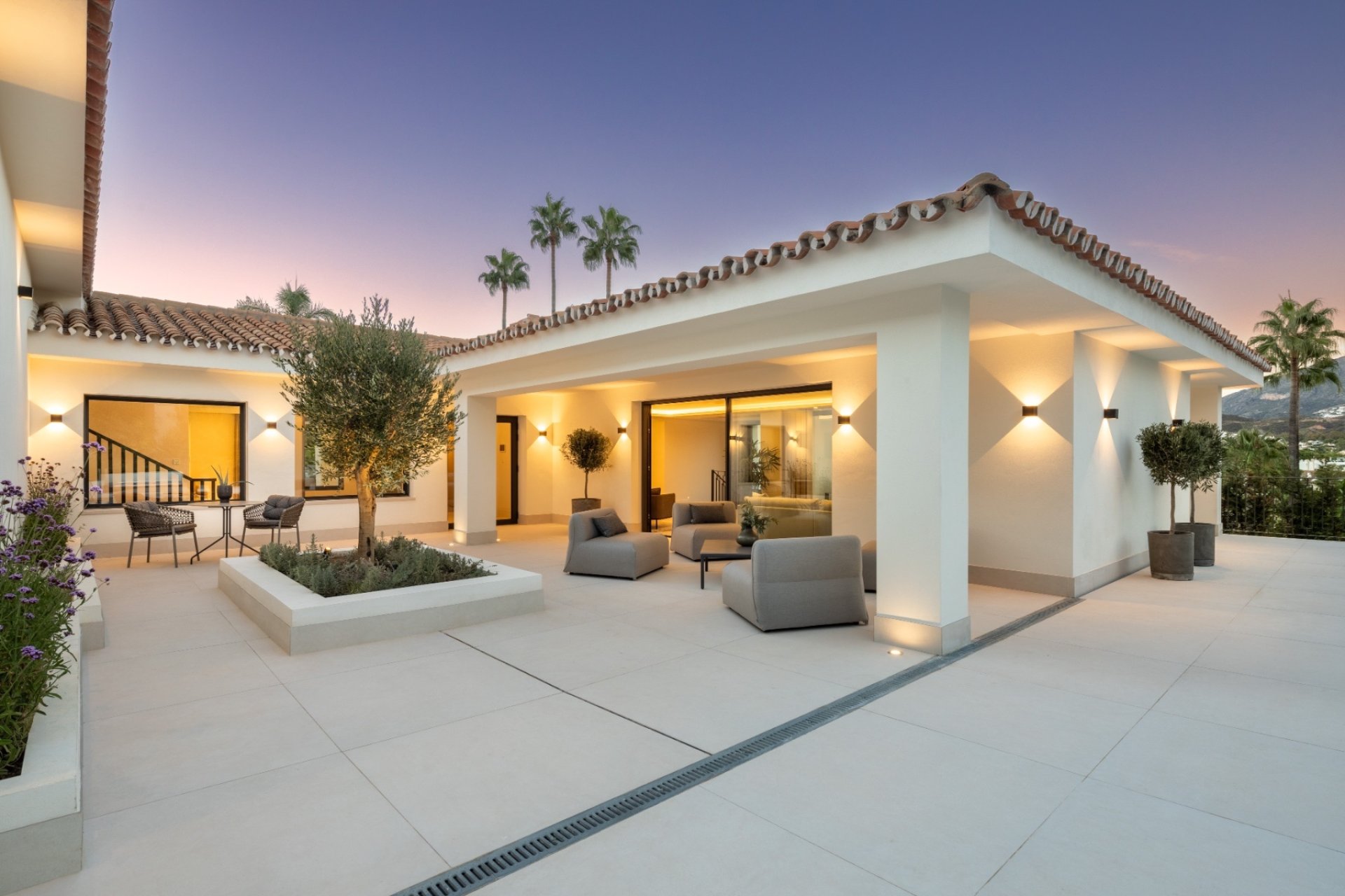 Herverkoop - Villa -
Marbella - Nueva Andalucía