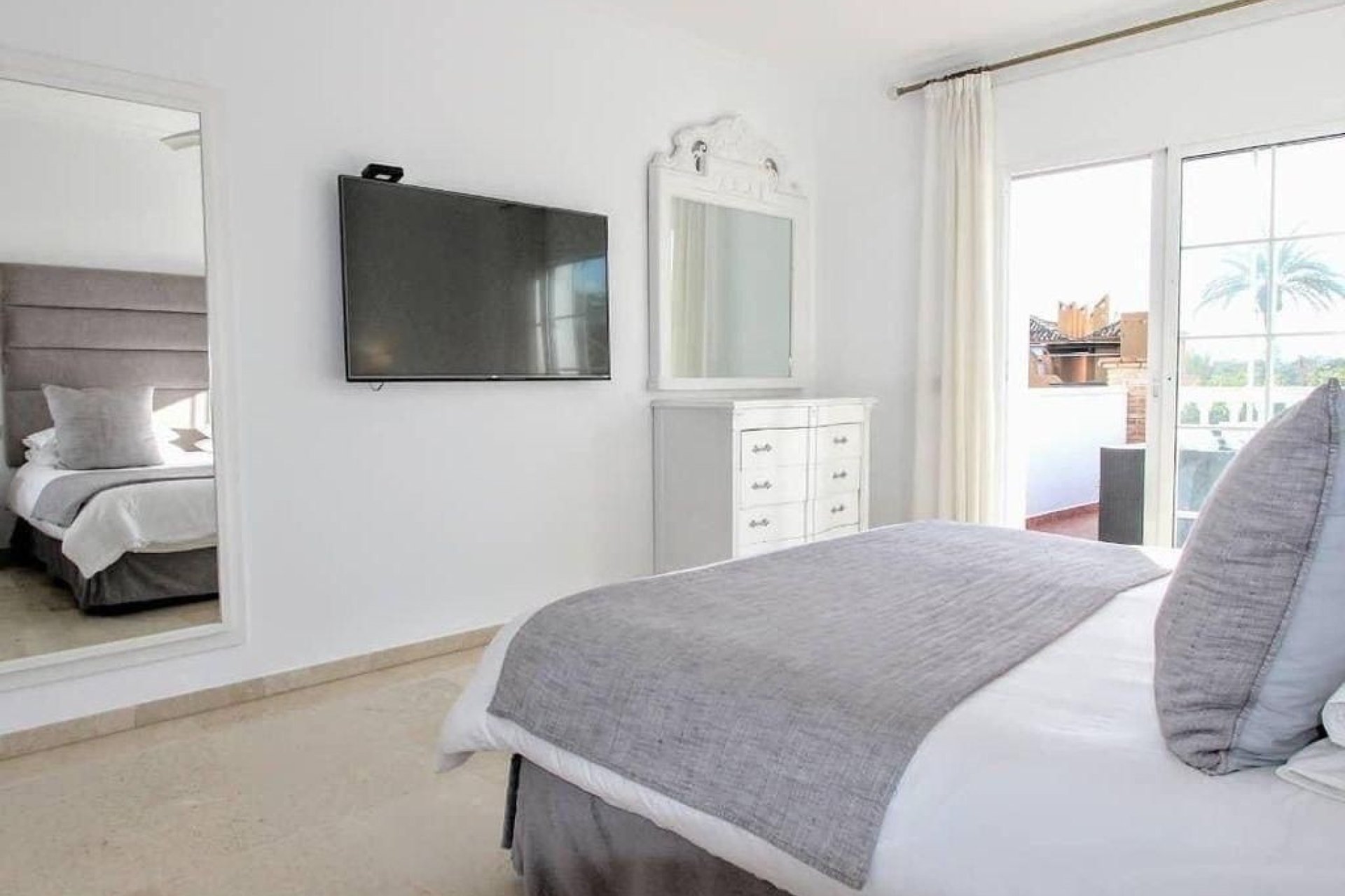 Herverkoop - Villa -
Marbella - Nueva Andalucía