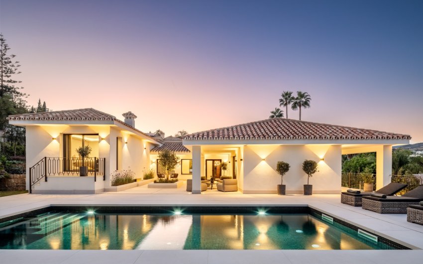 Herverkoop - Villa -
Marbella - Nueva Andalucía