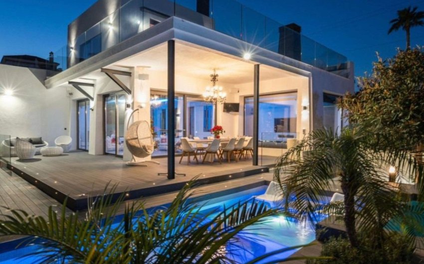 Herverkoop - Villa -
Marbella - Nueva Andalucia