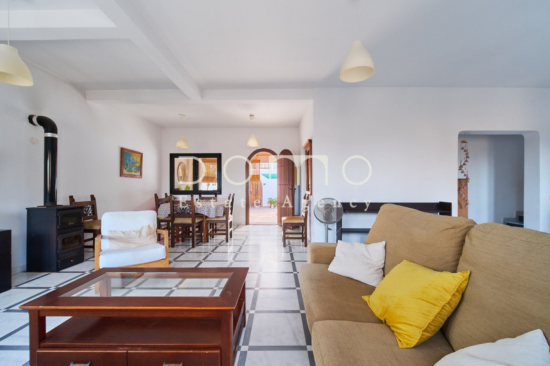 Herverkoop - Villa -
Mojacar - Mojácar