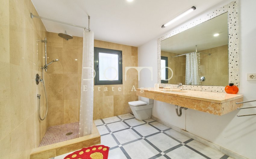 Herverkoop - Villa -
Mojacar - Mojácar