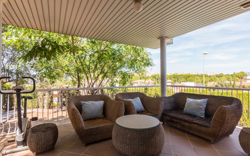 Herverkoop - Villa -
MOLINA DEL SEGURA