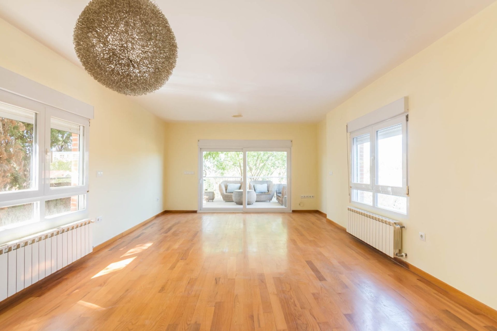 Herverkoop - Villa -
MOLINA DEL SEGURA