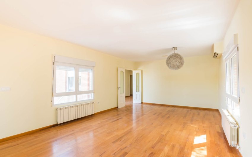 Herverkoop - Villa -
MOLINA DEL SEGURA