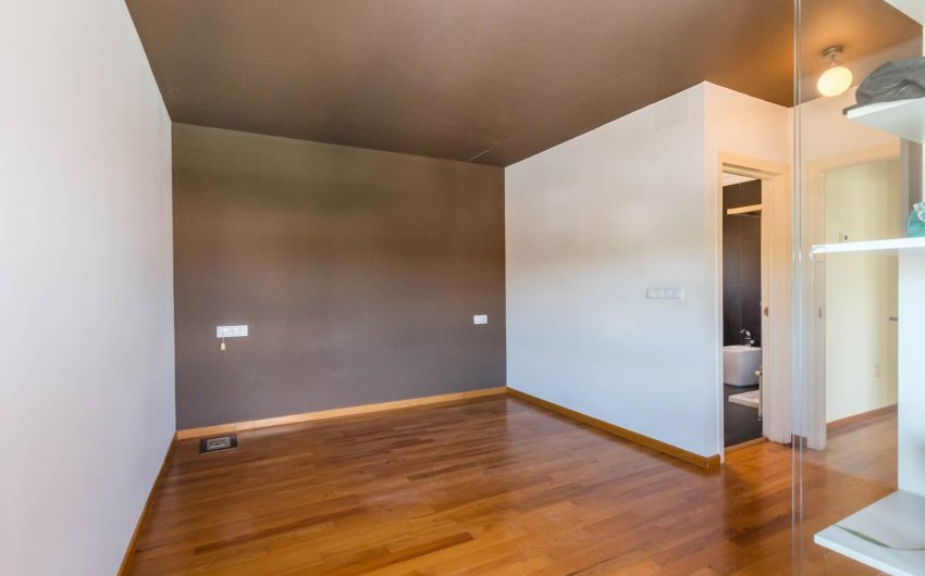 Herverkoop - Villa -
MOLINA DEL SEGURA