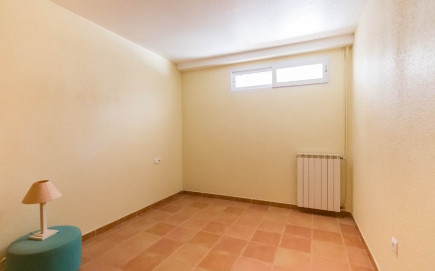 Herverkoop - Villa -
MOLINA DEL SEGURA