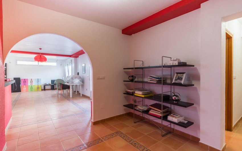 Herverkoop - Villa -
MOLINA DEL SEGURA