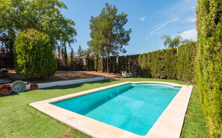 Herverkoop - Villa -
MOLINA DEL SEGURA