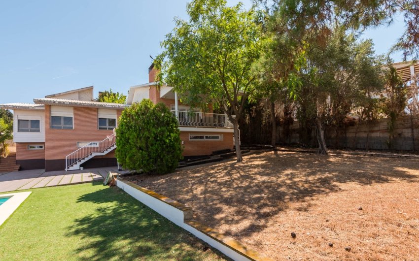 Herverkoop - Villa -
MOLINA DEL SEGURA