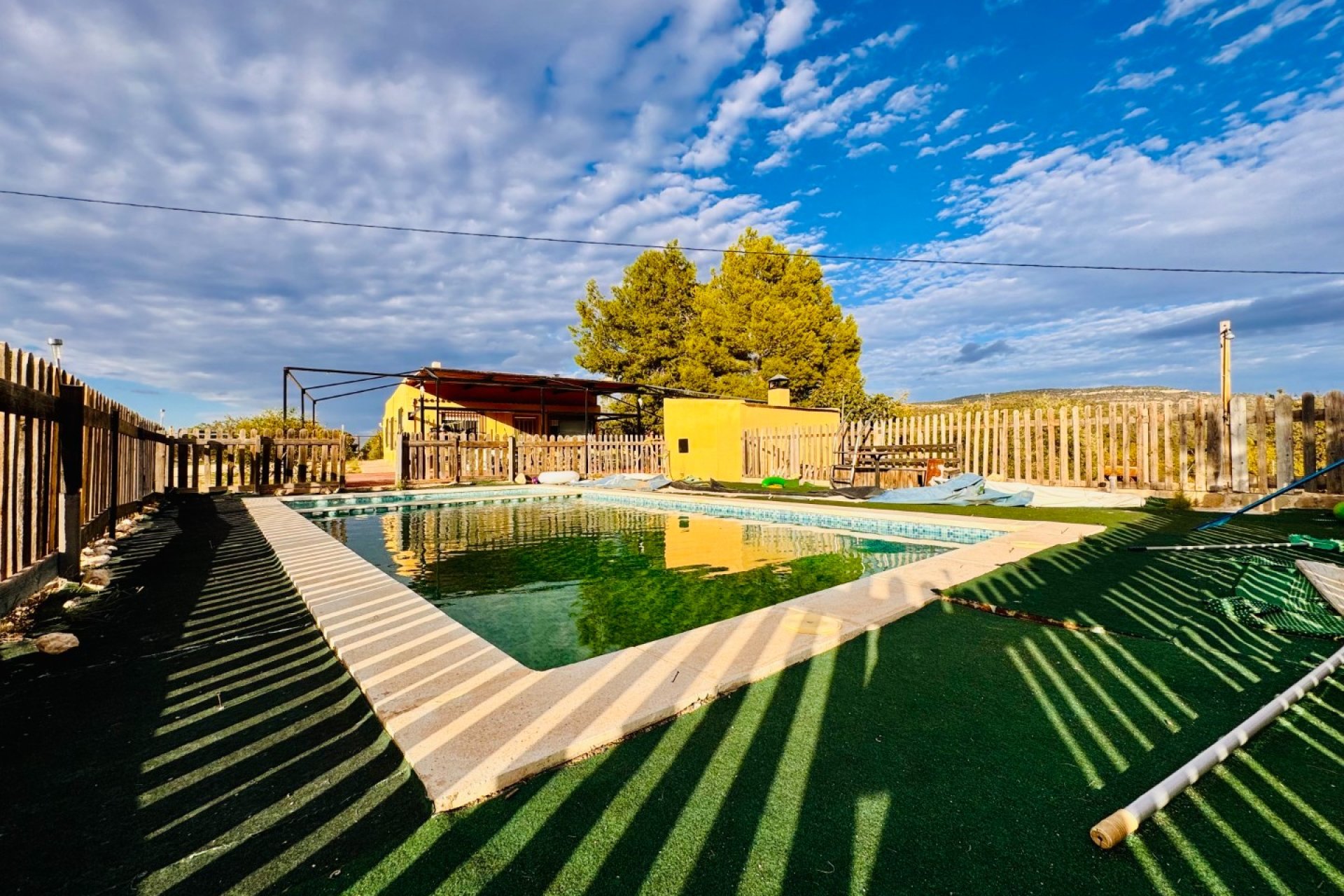 Herverkoop - Villa -
Monóvar - Monovar