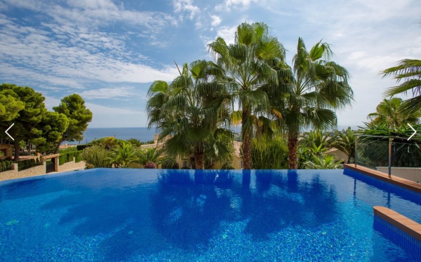 Herverkoop - Villa -
Moraira