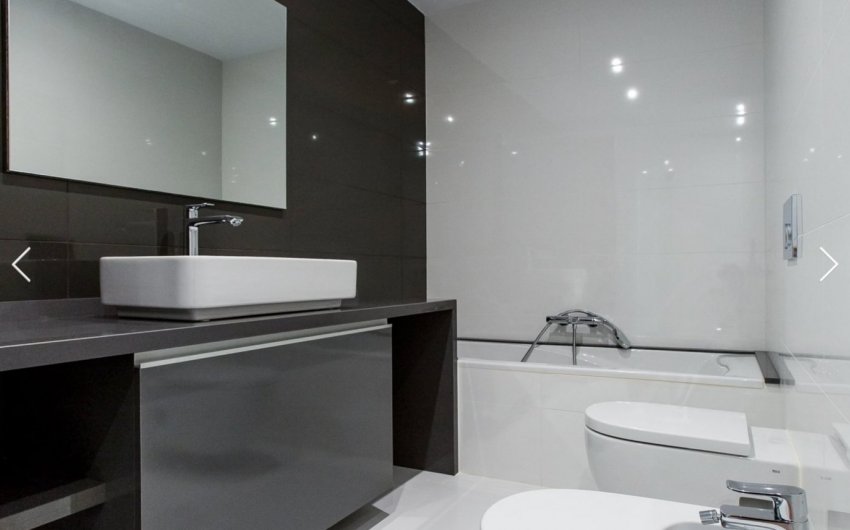 Herverkoop - Villa -
Moraira