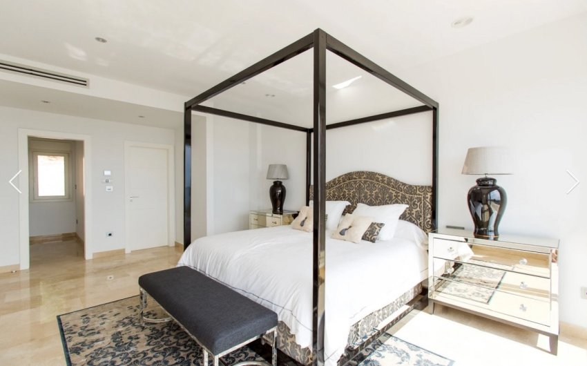 Herverkoop - Villa -
Moraira