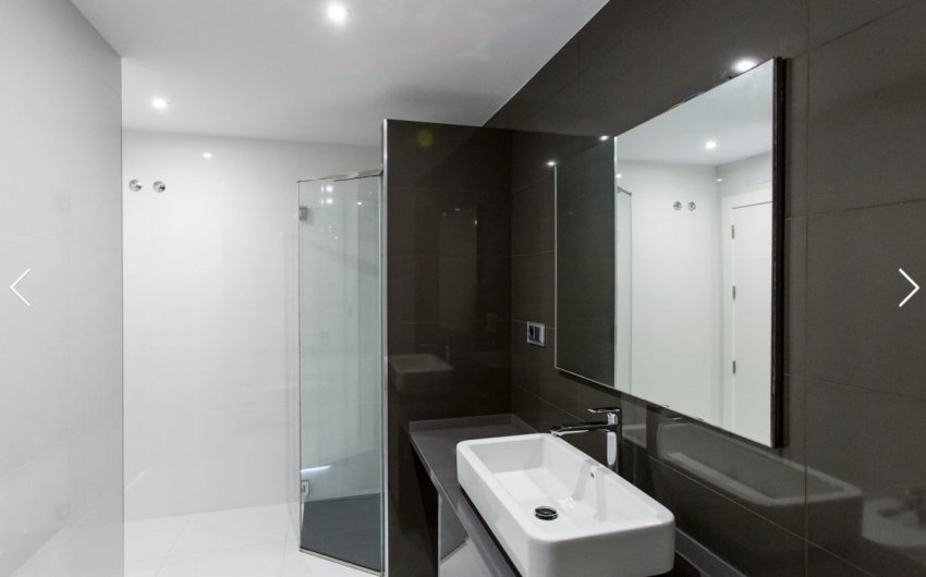 Herverkoop - Villa -
Moraira