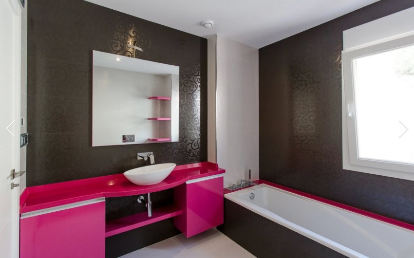 Herverkoop - Villa -
Moraira