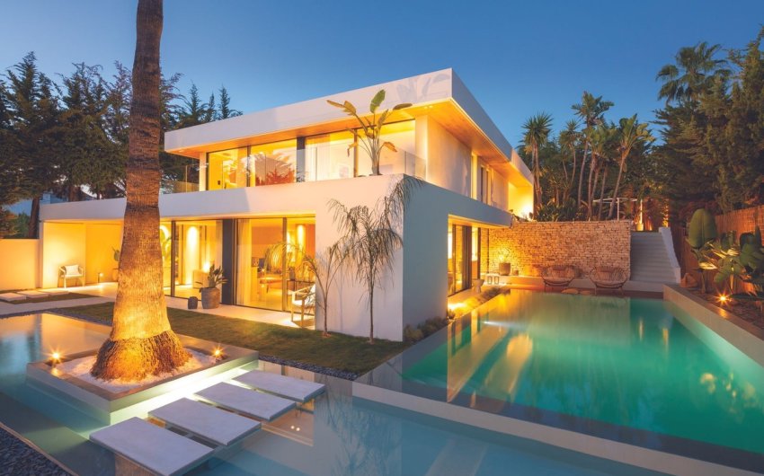 Herverkoop - Villa -
Nueva Andalucía - Costa del Sol