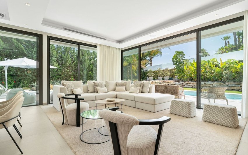 Herverkoop - Villa -
Nueva Andalucía - Costa del Sol