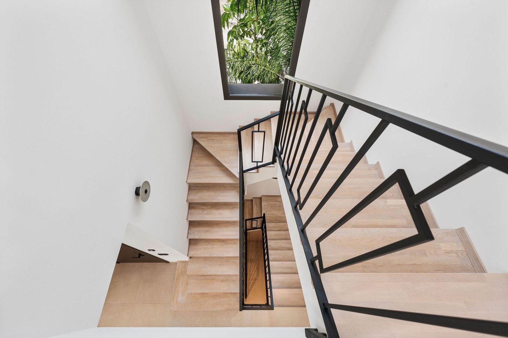 Herverkoop - Villa -
Nueva Andalucía - Costa del Sol