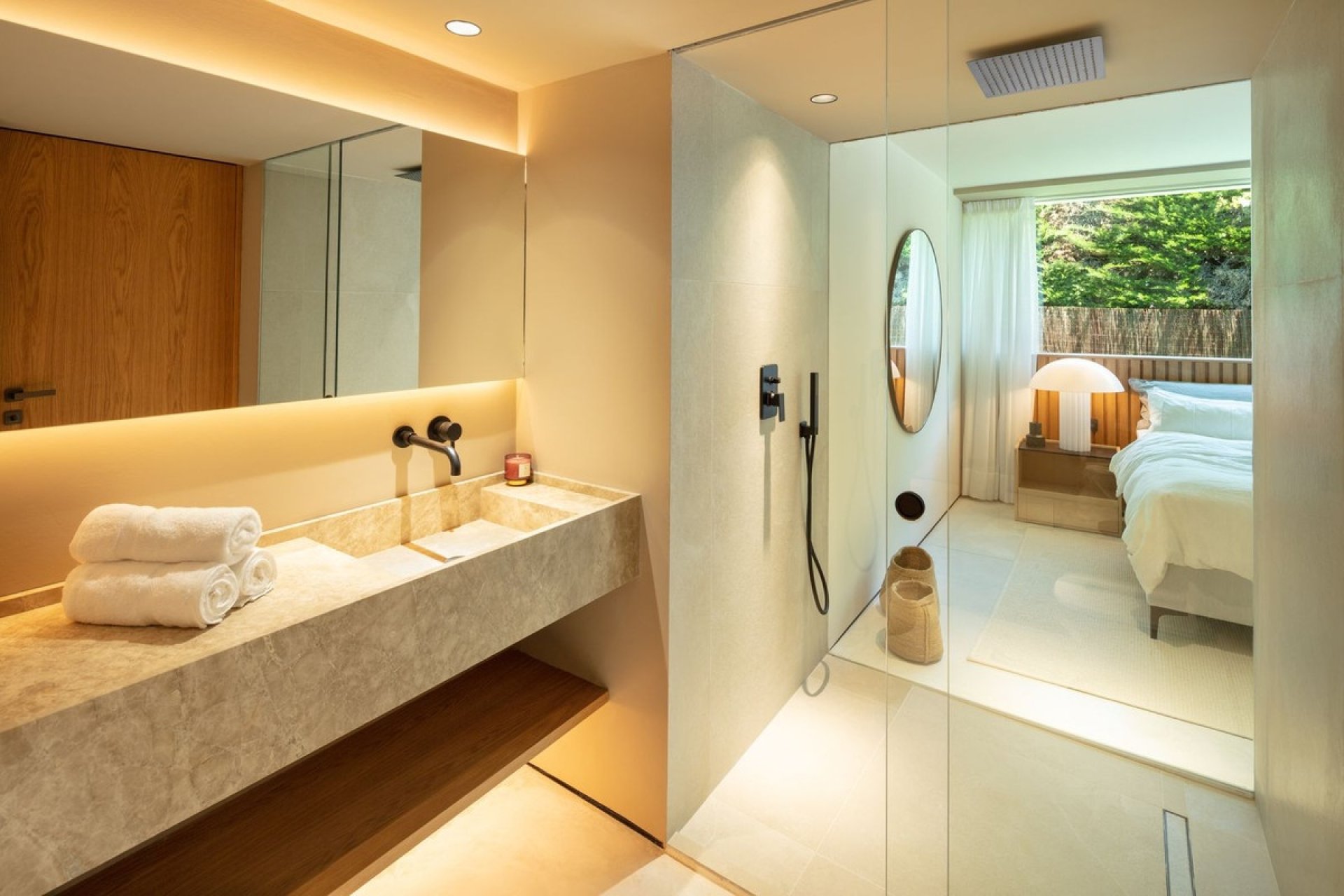 Herverkoop - Villa -
Nueva Andalucía - Costa del Sol