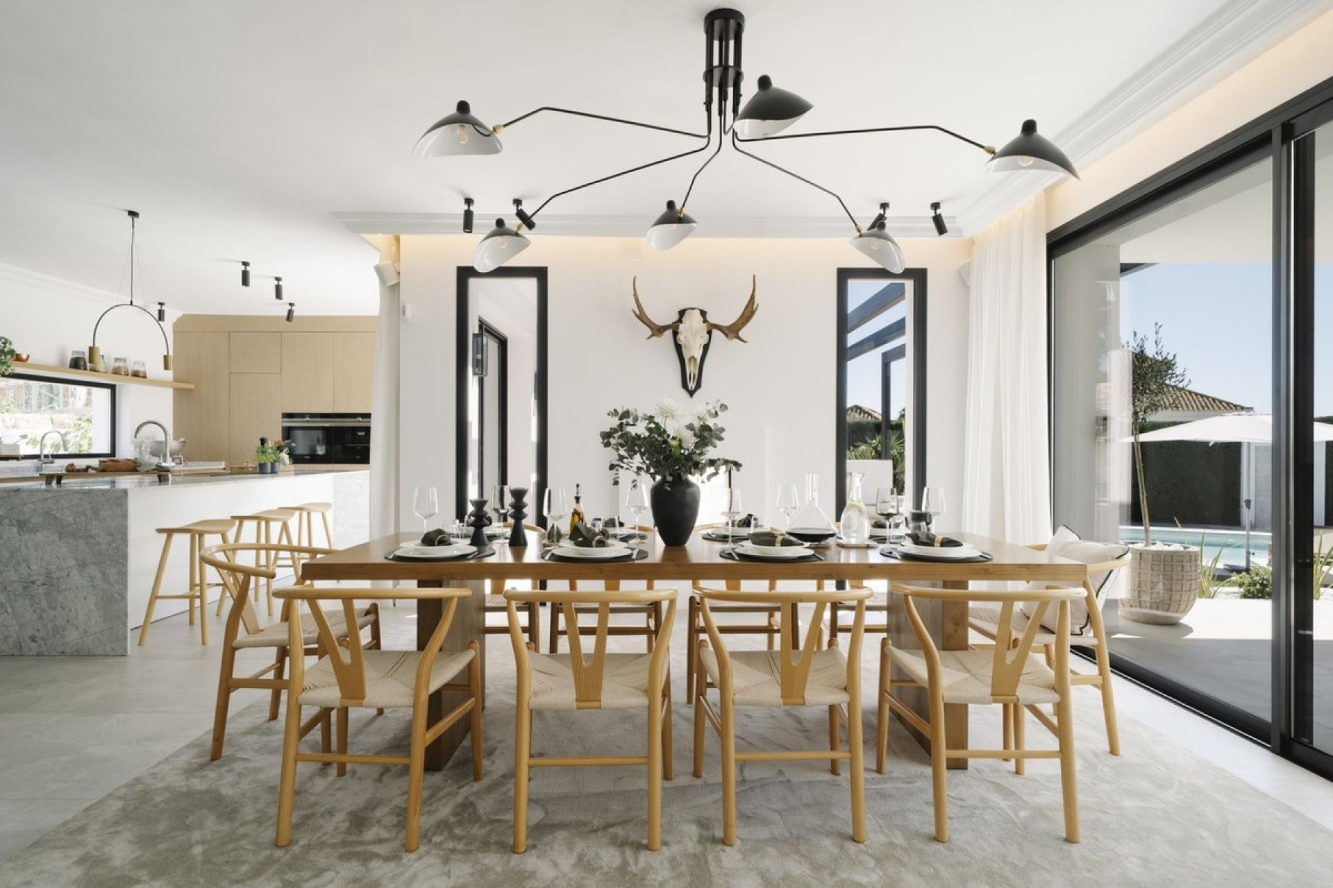 Herverkoop - Villa -
Nueva Andalucía - Costa del Sol