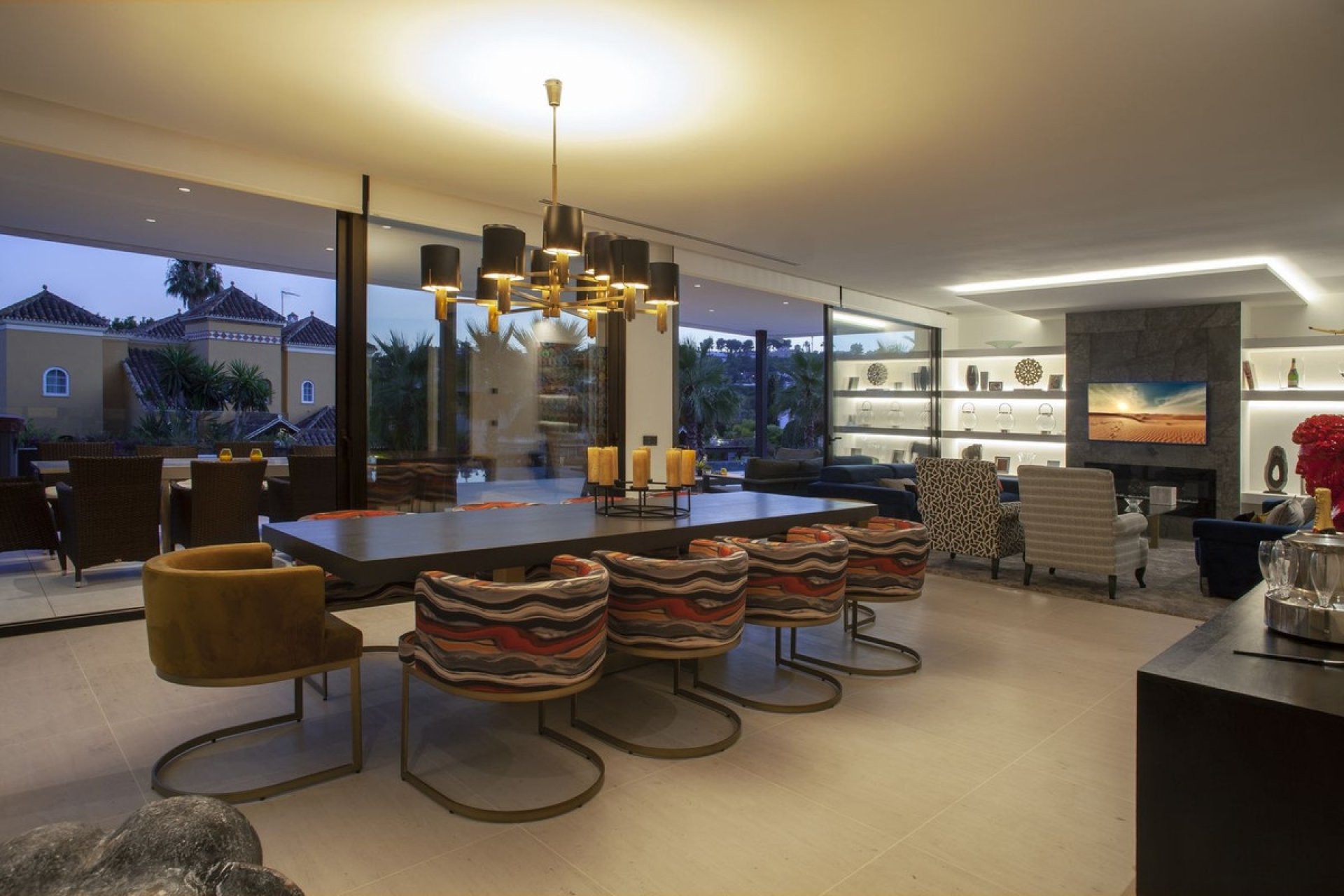 Herverkoop - Villa -
Nueva Andalucía - Costa del Sol