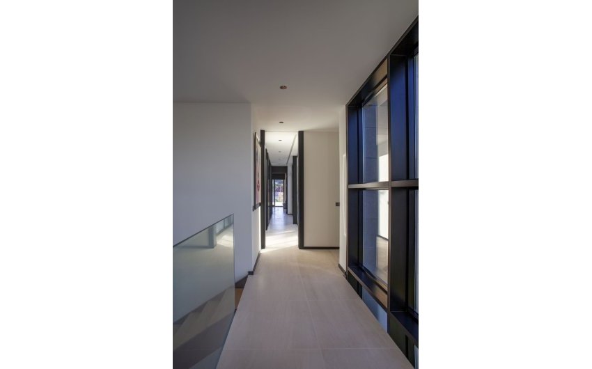 Herverkoop - Villa -
Nueva Andalucía - Costa del Sol