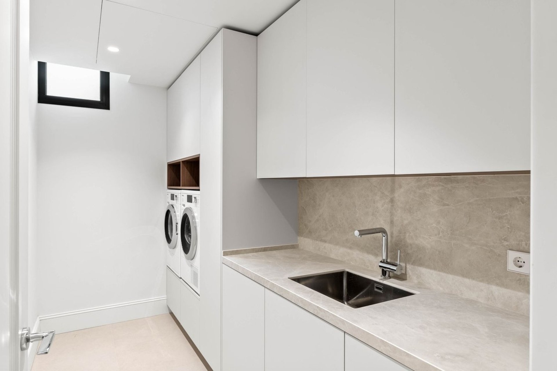 Herverkoop - Villa -
Nueva Andalucía - Costa del Sol