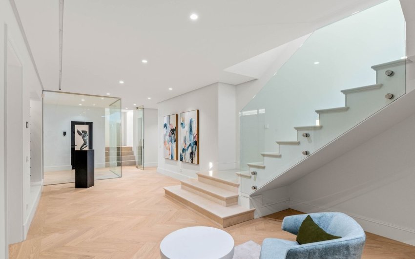 Herverkoop - Villa -
Nueva Andalucía - Costa del Sol