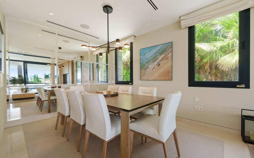 Herverkoop - Villa -
Nueva Andalucía - Costa del Sol